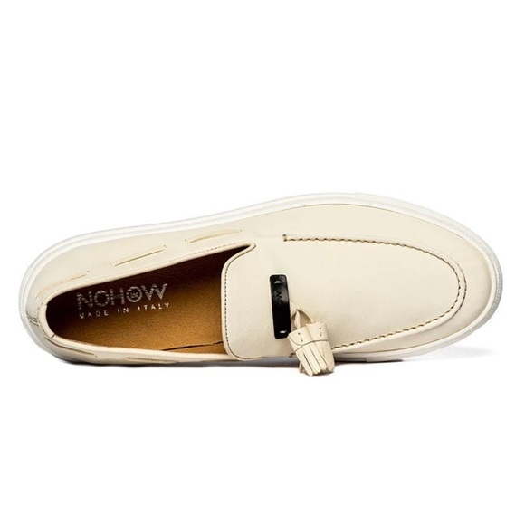 NOHOW SLIP-ON LEATHER SHOES IN CREAM (LOAFERS) US SIZE 9